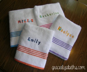 Embroideried wash cloths by www.GraceElizabeths.com