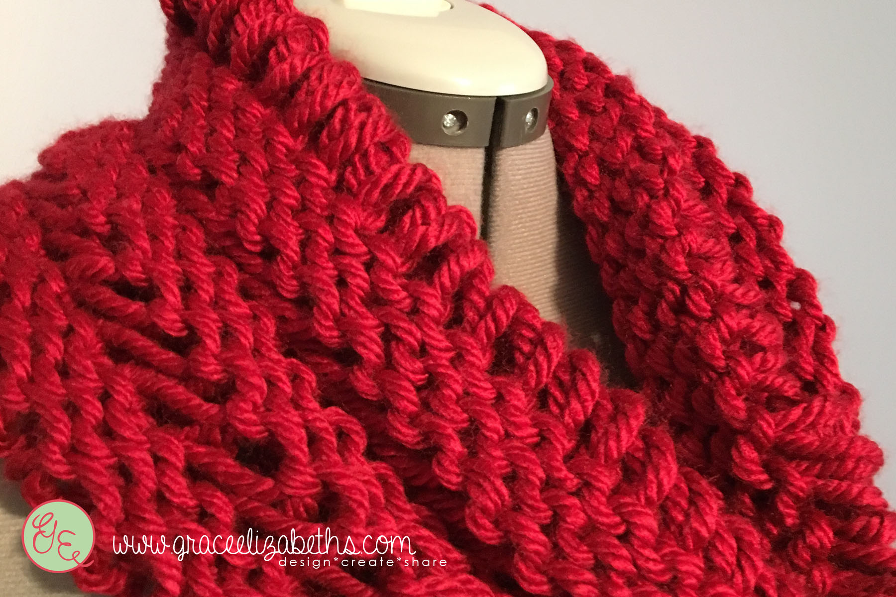 Knit Cowl: Drop Stitch Cowl free pattern - Grace Elizabeth's 